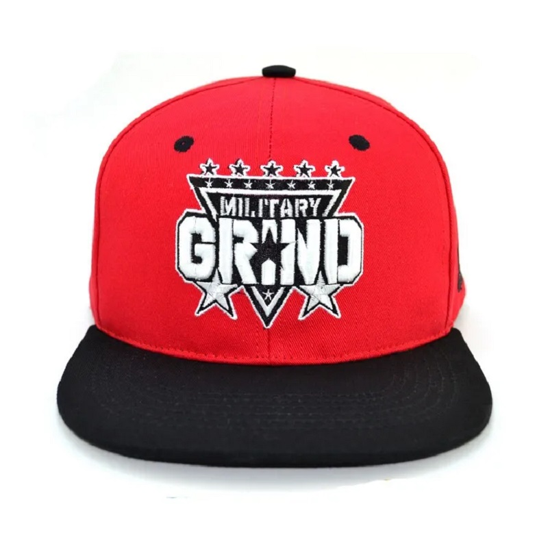 Nagykereskedelmi kínai beszállító egyedi lapos hímzett snapback sapka kalap